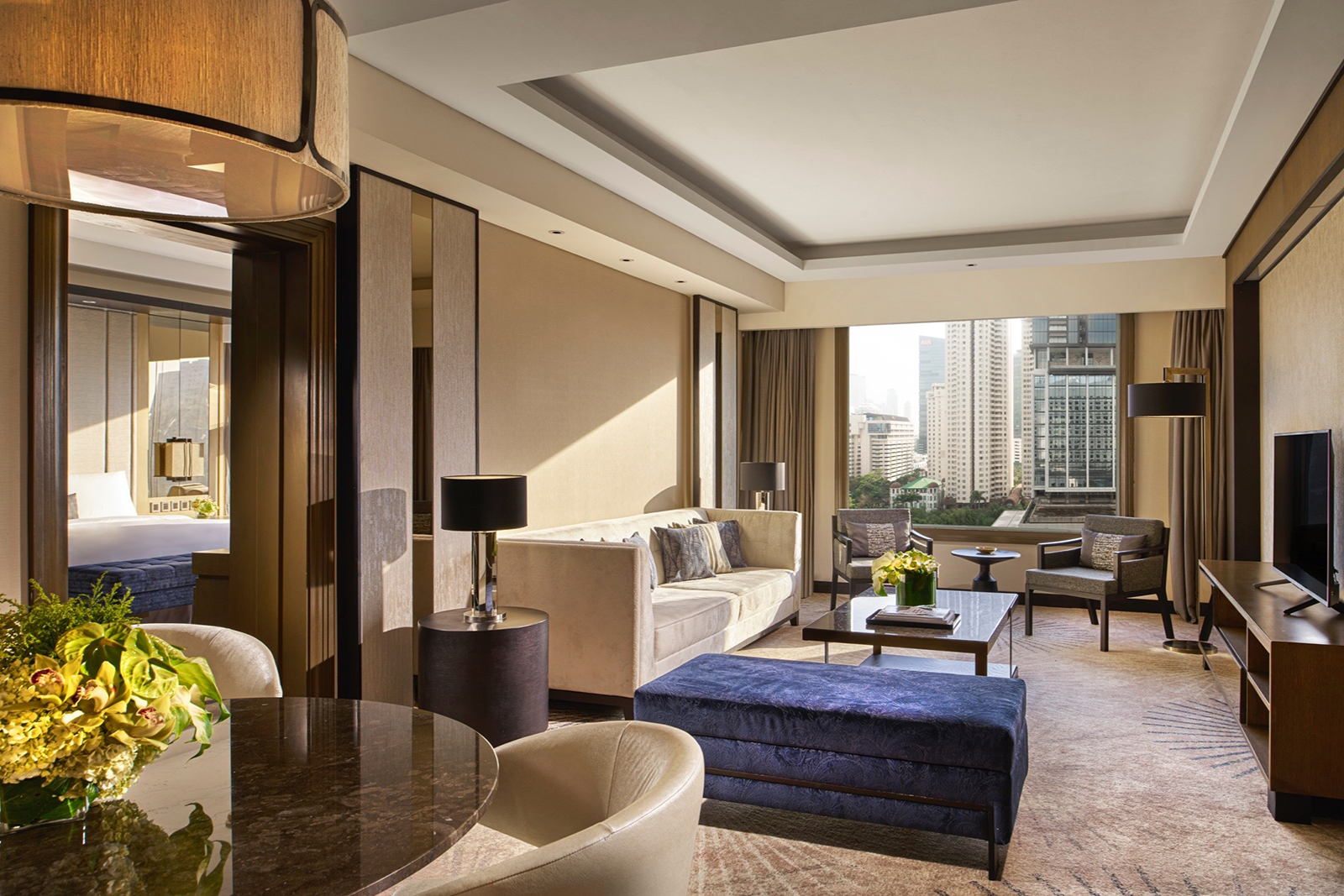 Artotel Suites Mangkuluhur Jakarta Luxury Hotel In Jakarta